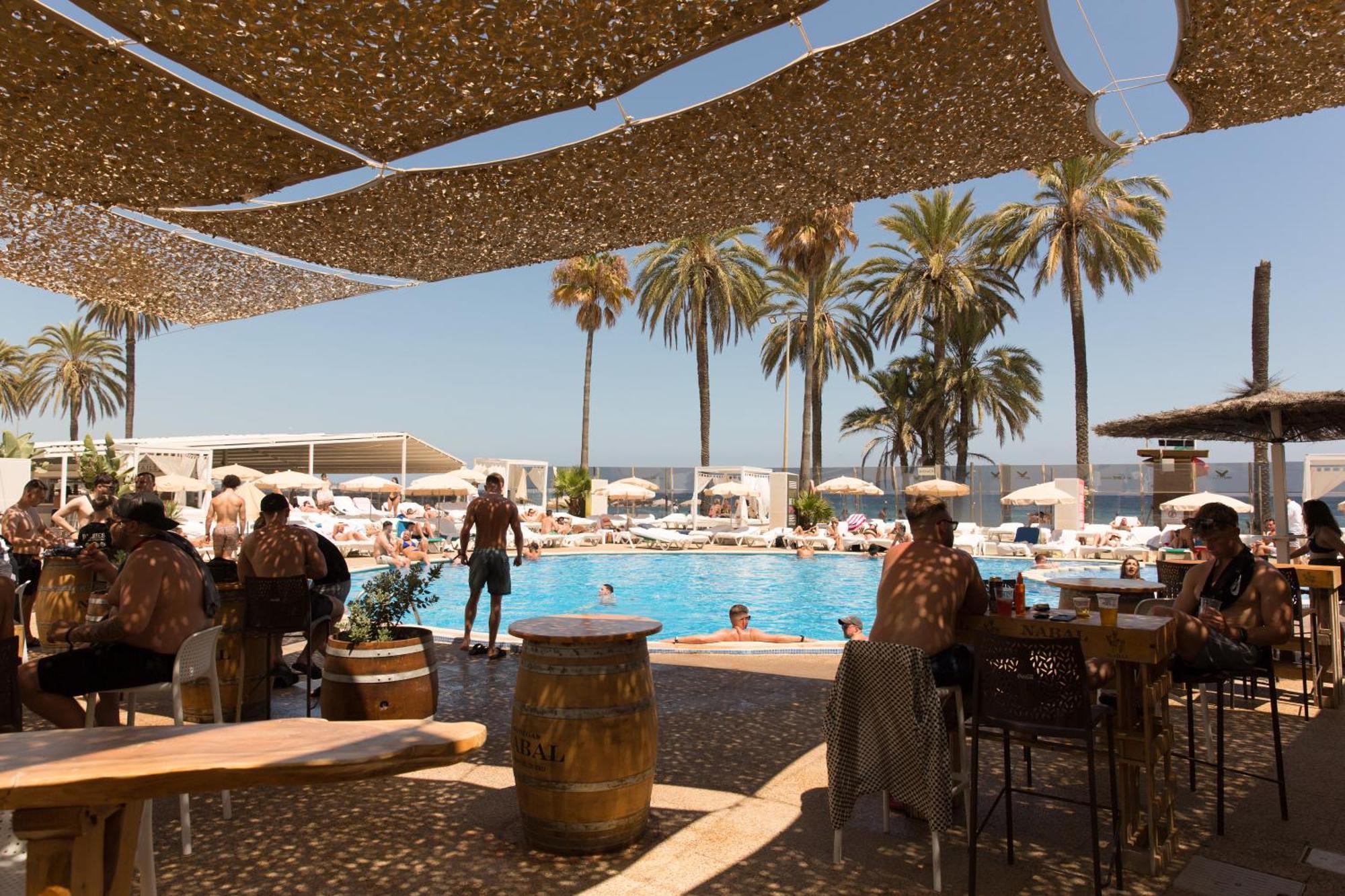 Apartamentos Jet - Adults Only Playa d'en Bossa Bagian luar foto