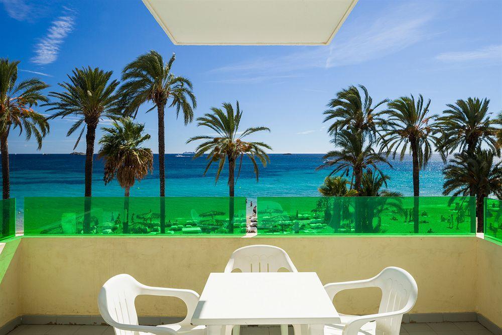 Apartamentos Jet - Adults Only Playa d'en Bossa Bagian luar foto